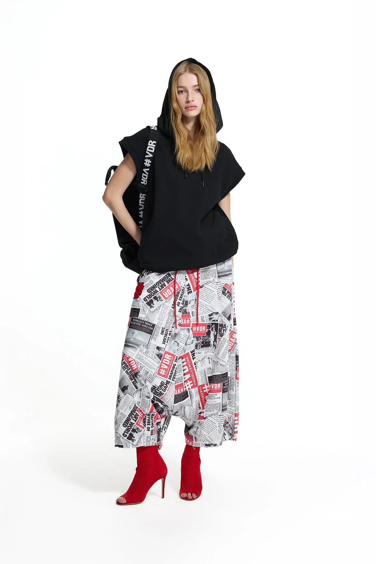White Black Newspaper Print Double Elastic Waist Drawstring Harem Trousers 19032